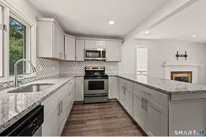 49 George Street, Middletown, CT 06457 - Photo 8