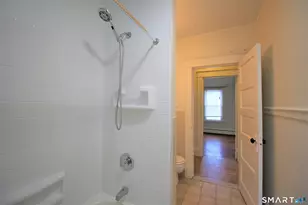 19 Nesbit Ave, West Hartford, CT 06119 - Photo 12