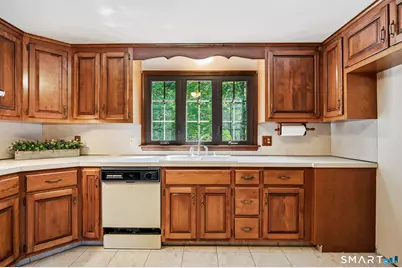 35 Sisk Street, Middletown, CT 06457 - Photo 18
