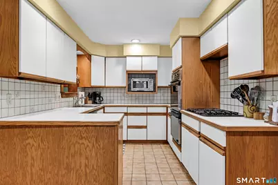 40 Filbert Street, Hamden, CT 06517 - Photo 12