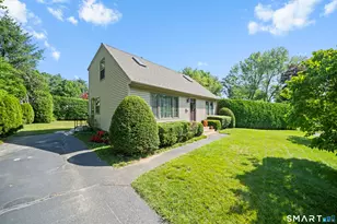 34 Aloha Dr, Enfield, CT 06082 - Photo 1