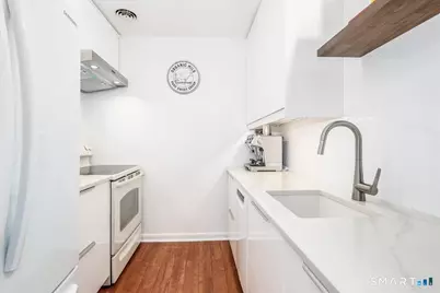45 Park Place #409, New Britain, CT 06052 - Photo 14