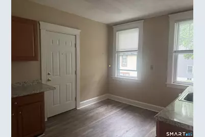 297 Park Street #2C, West Haven, CT 06516 - Photo 4