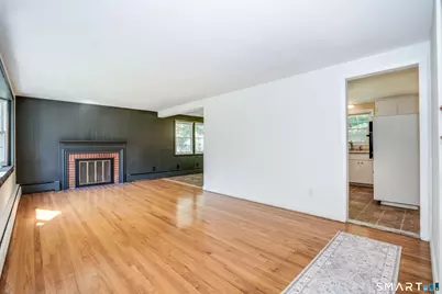 114 Fuller Drive, West Hartford, CT 06117 - Photo 4