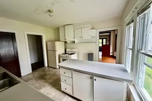 167 Shuttle Meadow Ave, New Britain, CT 06052 - Photo 10