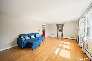 154 Parklawn Dr, Waterbury, CT 06708 - Photo 6