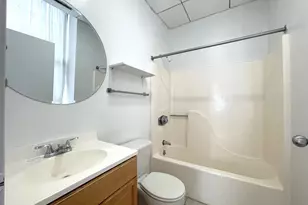 196 Crown St, New Haven, CT 06510 - Photo 8