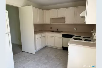 786 Heritage Village #C, Southbury, CT 06488 - Photo 4