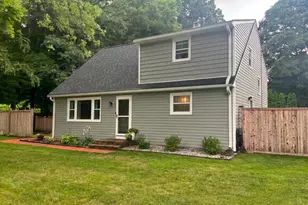 55 Ridgewood Dr, Vernon, CT 06066 - Photo 2