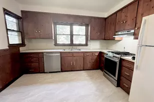 23 Quintard Ave, Norwalk, CT 06854 - Photo 2