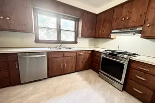 23 Quintard Ave, Norwalk, CT 06854 - Photo 10
