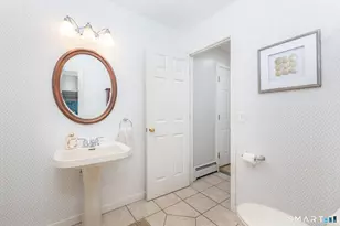 31 Knollwood Dr, New Hartford, CT 06057 - Photo 14