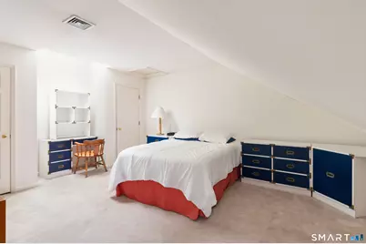 180 Turn Of River Road #1B, Stamford, CT 06905 - Photo 20