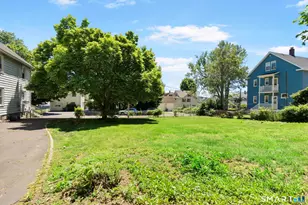 10 Addison St, Ansonia, CT 06401 - Photo 36