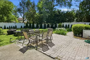 2196 N Benson Rd, Fairfield, CT 06824 - Photo 4