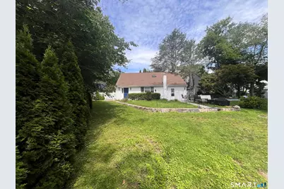 2196 North Benson Road, Fairfield, CT 06824 - Photo 2