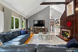 71 Blackberry Dr, Stamford, CT 06903 - Photo 6