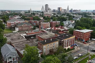 1087 Broad St, Hartford, CT 06106 - Photo 2