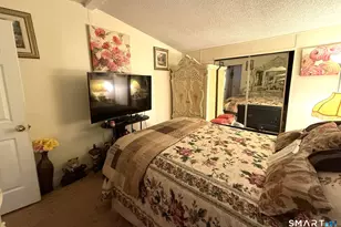 1042 Poquonnock Rd, Groton, CT 06340 - Photo 10
