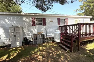1042 Poquonnock Rd, Groton, CT 06340 - Photo 16