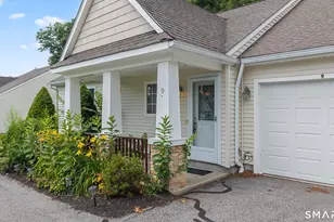 9 River Walk Dr, Brooklyn, CT 06234 - Photo 2