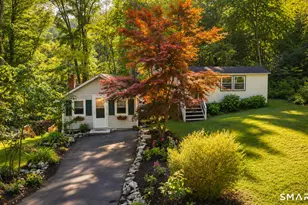 60 Lee Farm Dr, Southbury, CT 06488 - Photo 1