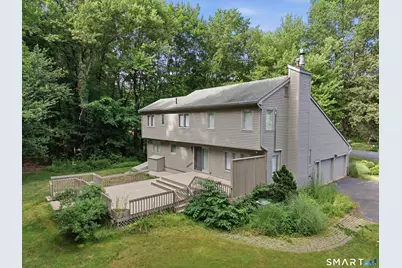 23 Walts Hill, Bloomfield, CT 06002 - Photo 4