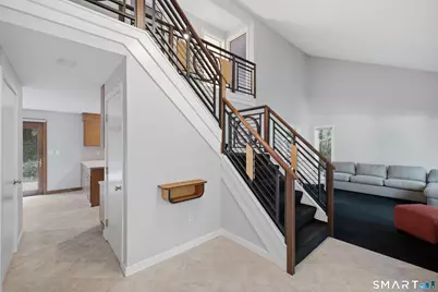 23 Walts Hill, Bloomfield, CT 06002 - Photo 8