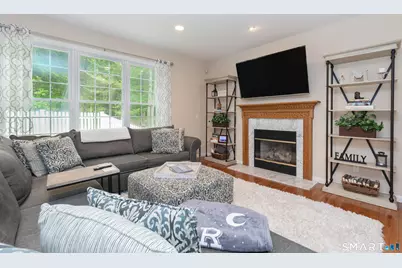 8 Minuteman Circle #8, Southbury, CT 06488 - Photo 6