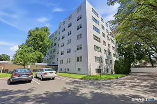 889 Farmington Ave, West Hartford, CT 06119 - Photo 2