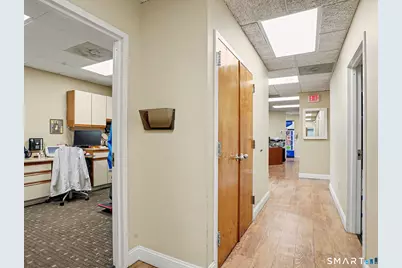 526 Newfield Avenue, Stamford, CT 06905 - Photo 8