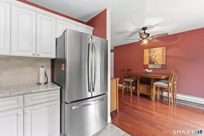102 Lake Vista Drive #102, East Hampton, CT 06424 - Photo 4