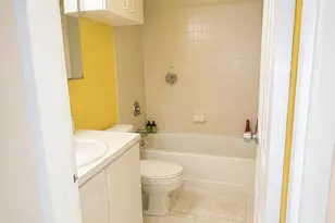 127 Greyrock Pl, Stamford, CT 06901 - Photo 16
