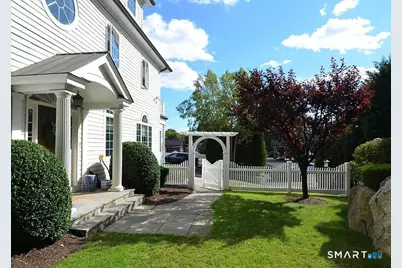 80 East Putnam Avenue, Greenwich, CT 06807 - Photo 18