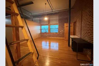325 Myrtle Avenue #1202, Bridgeport, CT 06604 - Photo 6
