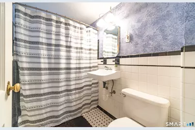 47 Shannon Road, East Hartford, CT 06118 - Photo 38