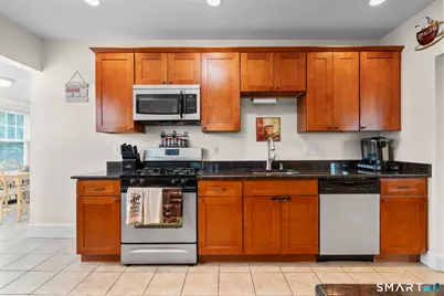 99 Fourth Street, Hamden, CT 06514 - Photo 12