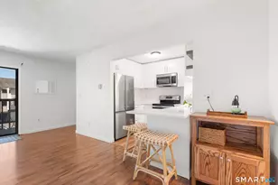 60 Overlook Ave, Fairfield, CT 06824 - Photo 6
