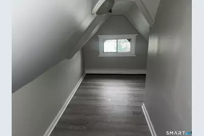 1092 East Main Street, Bridgeport, CT 06608 - Photo 10
