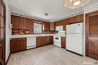 21 Victory Court, Norwalk, CT 06855 - Photo 8