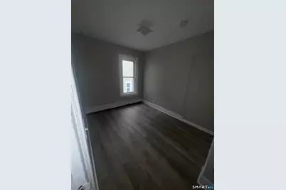 1092 East Main Street #1st, Bridgeport, CT 06608 - Photo 2