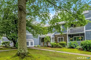 215 Windgate Cir, Monroe, CT 06468 - Photo 2
