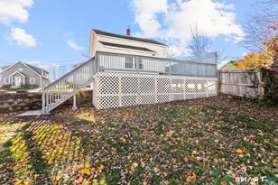 4 Bellview Rd, Branford, CT 06405 - Photo 26