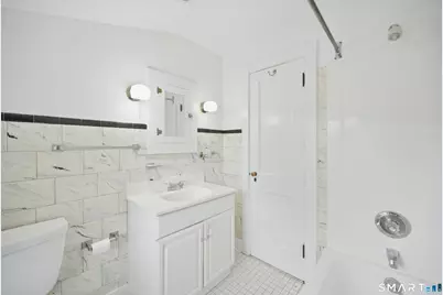 18 East Main Street, Wallingford, CT 06492 - Photo 28