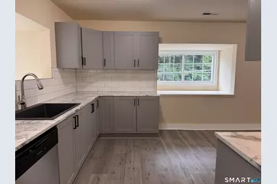 5 Meadow Street #201, Naugatuck, CT 06770 - Photo 2