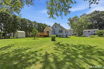 32 Dickerman Avenue, Windsor Locks, CT 06096 - Photo 34
