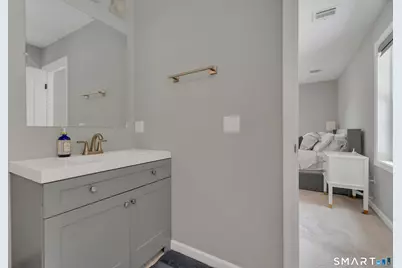 105 A East Pattagansett Road, East Lyme, CT 06357 - Photo 14