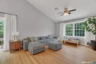 105A E Pattagansett Rd, East Lyme, CT 06357 - Photo 12
