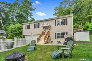 105A E Pattagansett Rd, East Lyme, CT 06357 - Photo 28