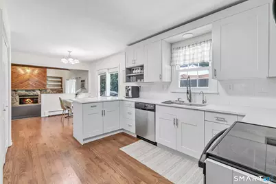 20 Westminster Court, Milford, CT 06461 - Photo 6
